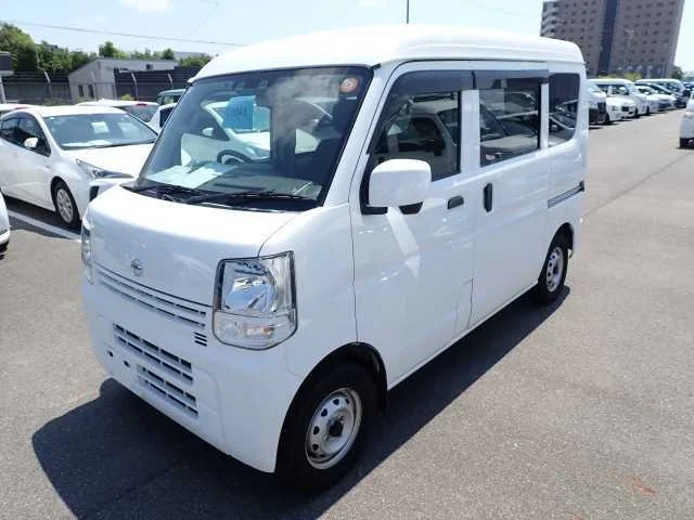 Nissan NV100 Clipper DR17V 2023
